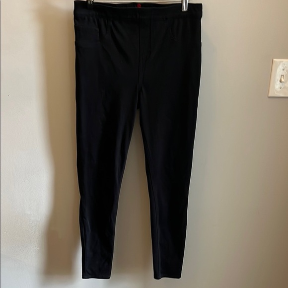 SPANX Jean-ish Ankle Leggings Pants Size Large Black Back Pockets - Picture 2 of 11